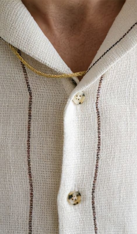 Dikey Dokulu Hakim Yaka Keten Gömlek