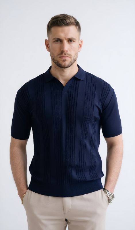 Dikey Dokulu V Yaka Lacivert Tişört